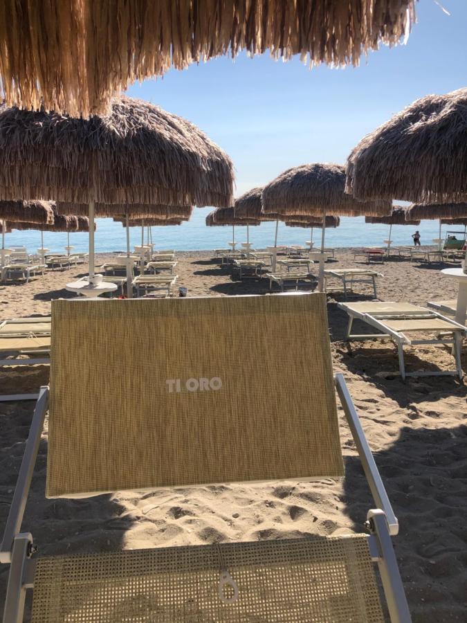 Residenza Domo Lägenhet Porto SantʼElpidio Exteriör bild